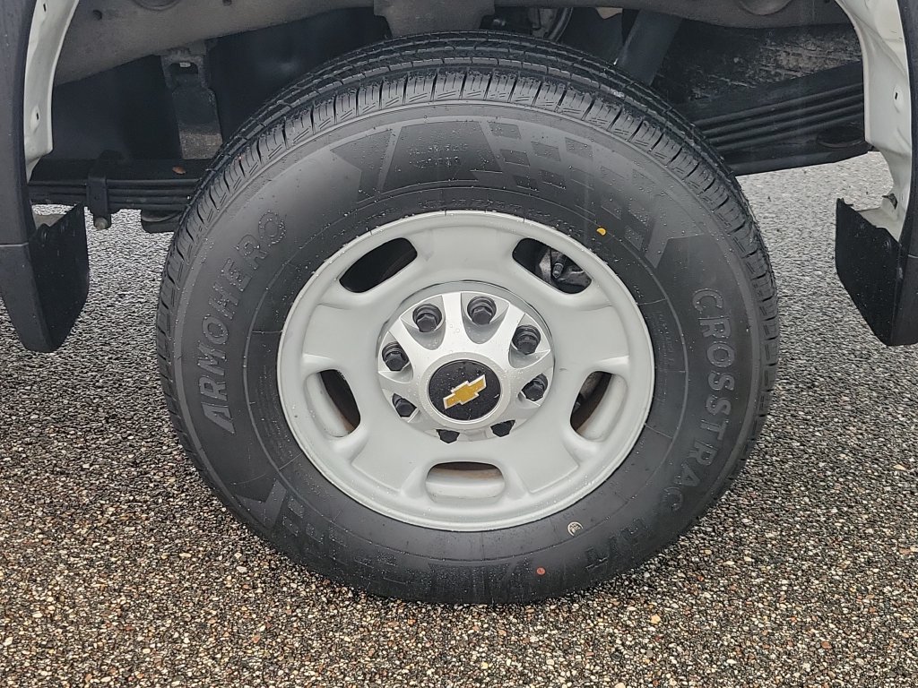 Used 2024 Chevrolet Silverado 2500 W/T w/ WT Convenience Package RWD image 5