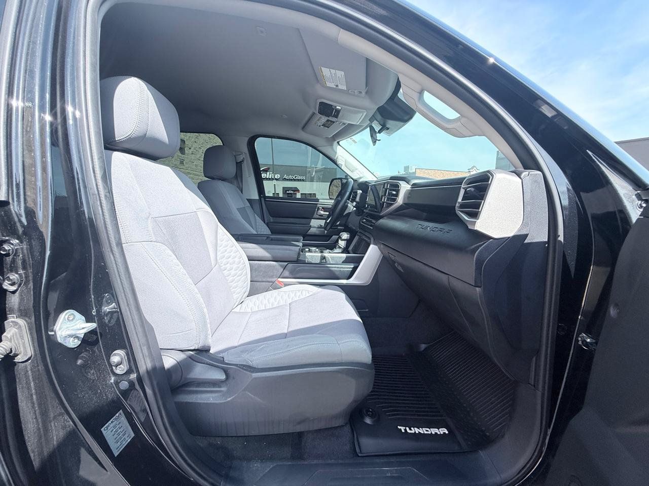 Used 2024 Toyota Tundra SR5 w/ SR5 Convenience Package AWD/4WD image 12