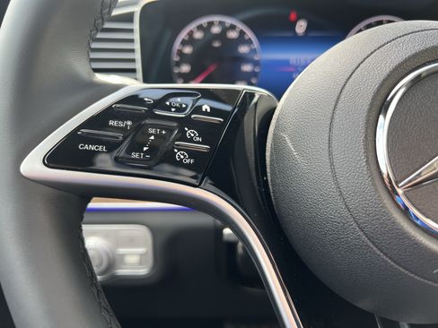 Certified 2025 Mercedes-Benz GLE 350 4MATIC image 19