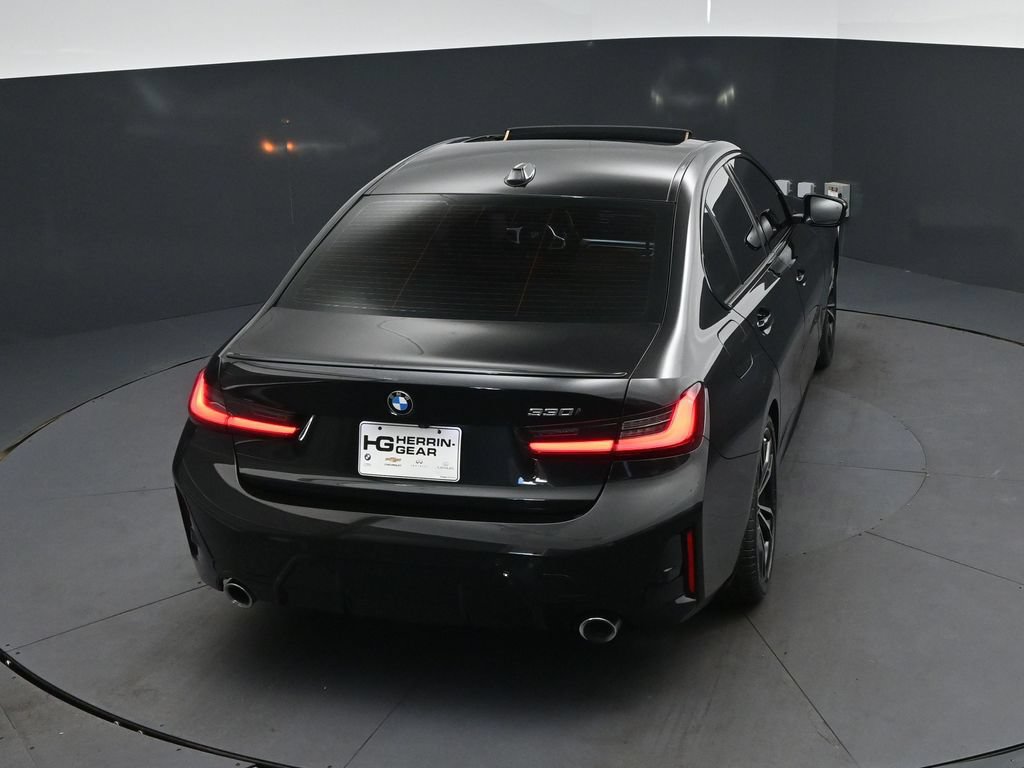 Certified 2024 BMW 330i Sedan w/ M Sport Package RWD image 34