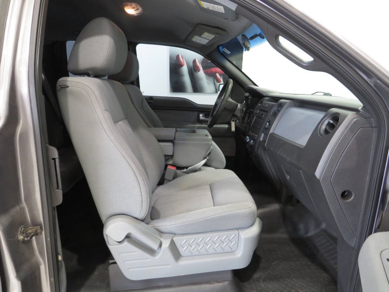 Used 2014 Ford F150 XL w/ Power Equipment Group RWD image 11