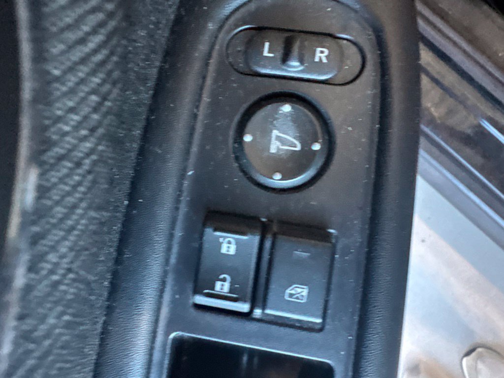 Used 2021 Honda HR-V EX image 24