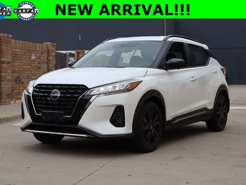 Used 2023 Nissan Kicks SR FWD image 1
