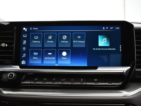 Used 2025 Chevrolet Silverado 1500 High Country image 29