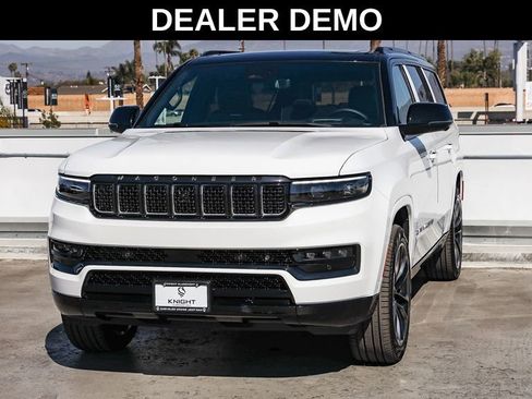 New 2025 Jeep Grand Wagoneer L Series II Obsidian w/ Quick Order Packagew 28T image 4