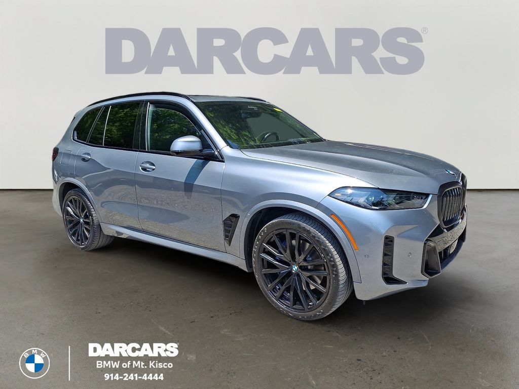 Used 2024 BMW X5 xDrive40i w/ M Sport Package AWD/4WD image 1