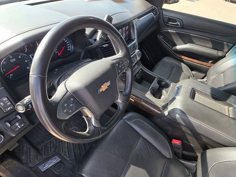 Used 2018 Chevrolet Suburban LT w/ RST Edition image 14
