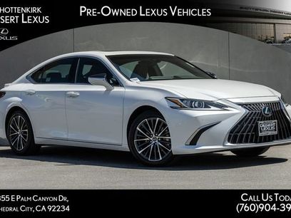 Used 2025 Lexus ES 300h w/ Premium Package