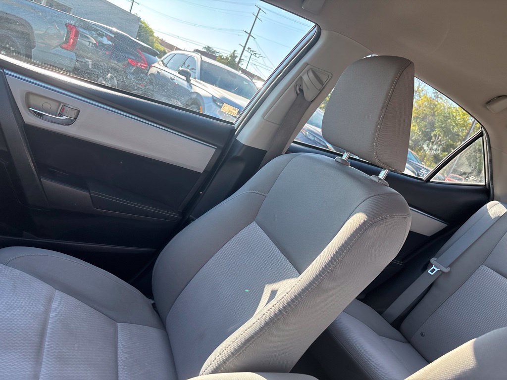 Used 2014 Toyota Corolla LE FWD image 15