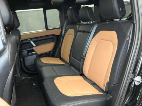 Used 2023 Land Rover Defender 110 X-Dynamic SE AWD/4WD image 20