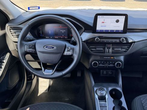 Certified 2024 Ford Escape Active FWD image 27