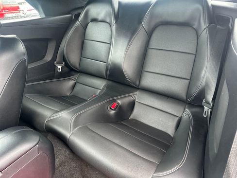 Used 2017 Ford Mustang GT Premium w/ Equipment Group 401A image 9