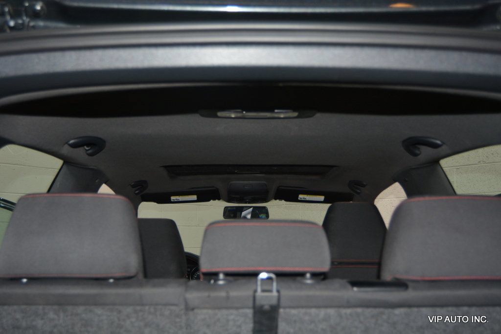 Used 2011 Volkswagen GTI 2-Door FWD image 27