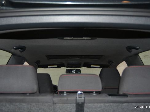 Used 2011 Volkswagen GTI 2-Door FWD image 27