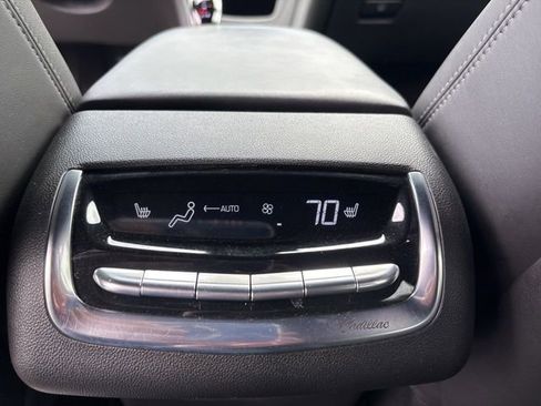 Used 2024 Cadillac XT6 Sport w/ Platinum Package image 19