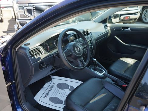 Used 2014 Volkswagen Jetta SE FWD image 13