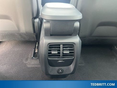 Certified 2025 Ford Mustang Mach-E GT image 15