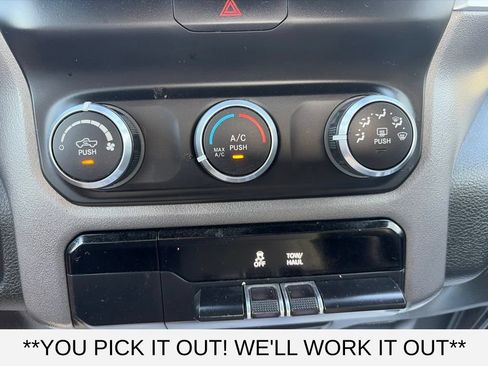 Used 2022 RAM 1500 Big Horn AWD/4WD image 14