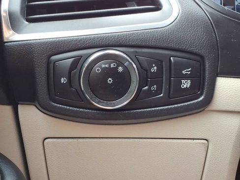 Used 2023 Ford Edge Titanium AWD/4WD image 14