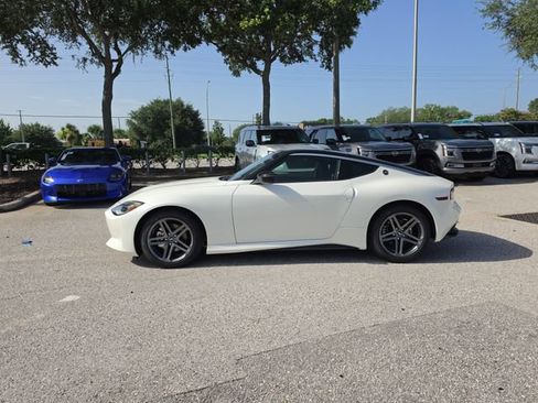 New 2026 Nissan Z Sport w/ Floor Mat Package RWD image 5