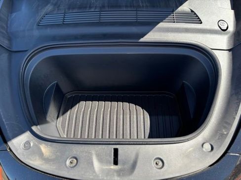 Used 2023 Tesla Model Y Long Range image 26