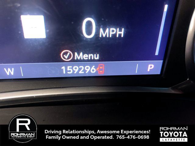 Used 2021 Chevrolet Traverse RS FWD image 17