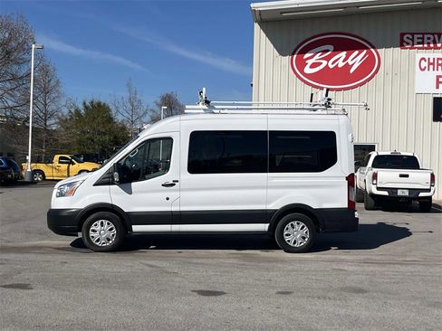 Used 2019 Ford Transit 150 XLT image 2