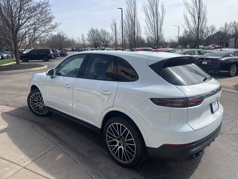 Used 2023 Porsche Cayenne Platinum Edition AWD/4WD image 7