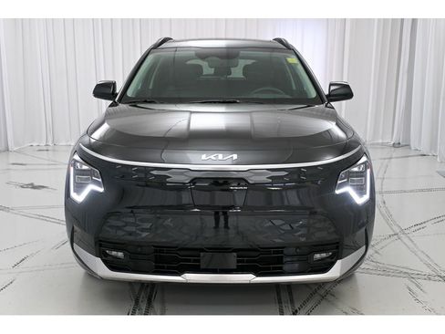New 2025 Kia Niro Wave w/ Wave Preserve Package image 2