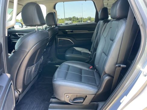 Used 2022 Kia Telluride SX w/ Nightfall Edition Package image 13