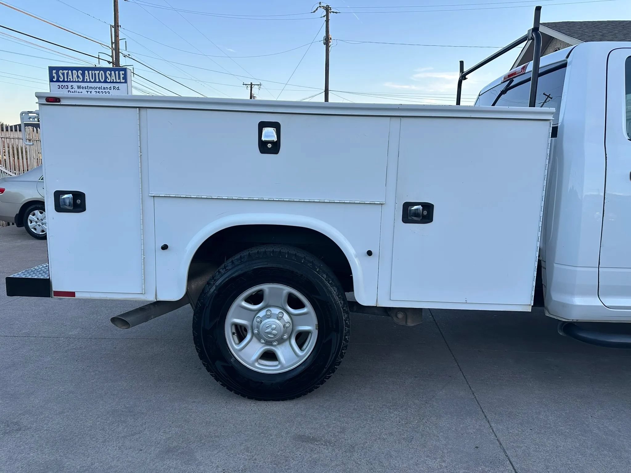 Used 2018 RAM 2500 Tradesman RWD image 22