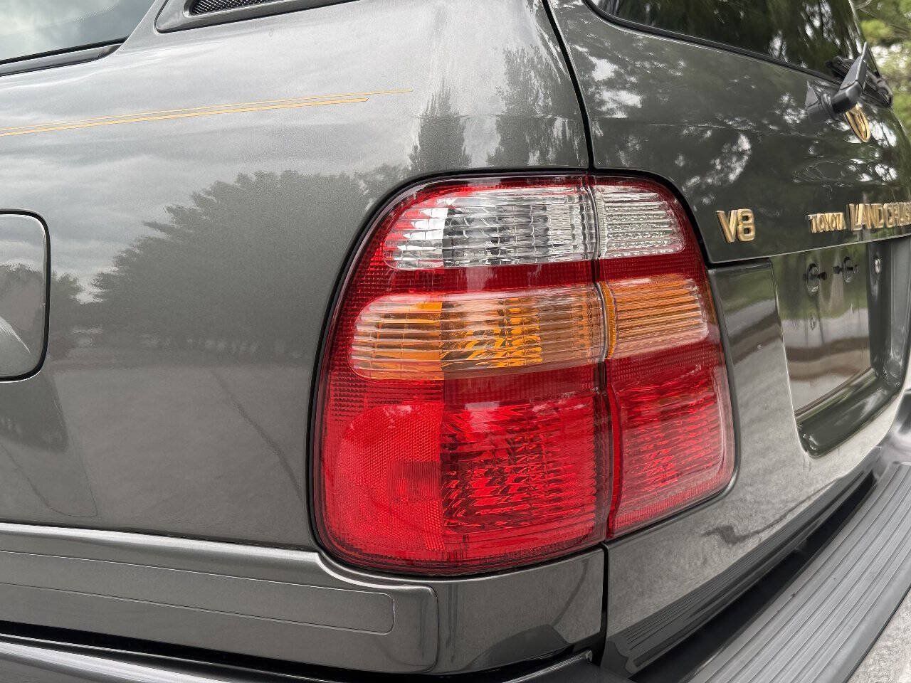 Used 2000 Toyota Land Cruiser AWD/4WD image 42