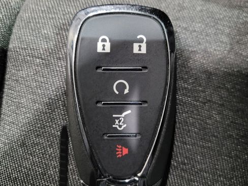 Used 2024 Chevrolet Equinox LT w/ Driver Convenience Package AWD/4WD image 32