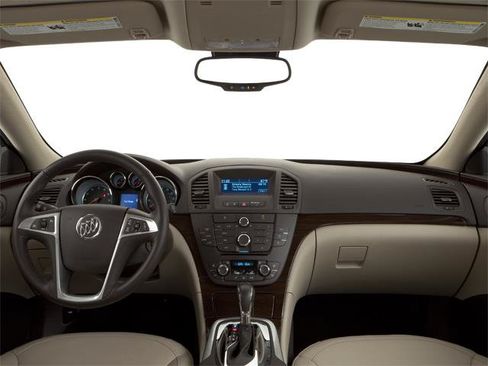 Used 2011 Buick Regal CXL w/ RL5 Preferred Equipment Group FWD image 29