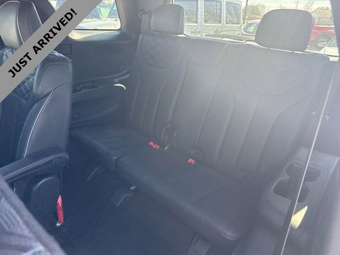 Used 2020 Hyundai Palisade Limited image 15