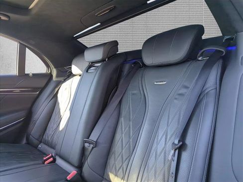 Used 2017 Mercedes-Benz S 63 AMG 4MATIC Sedan image 22
