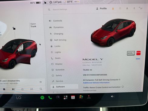 Used 2021 Tesla Model Y Long Range AWD/4WD image 21