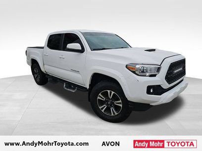Used 2017 Toyota Tacoma TRD Sport w/ Tow Package (A/T)