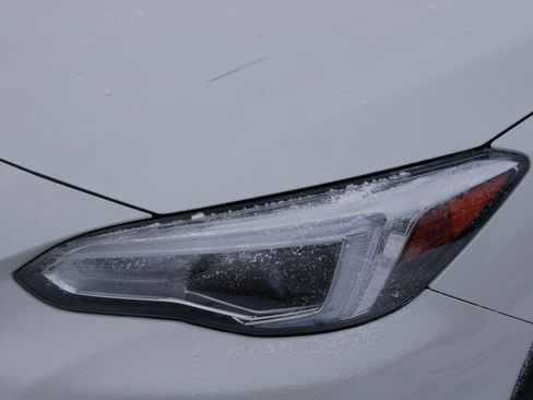 Used 2023 Subaru Crosstrek 2.5i Limited w/ Moonroof Package image 16