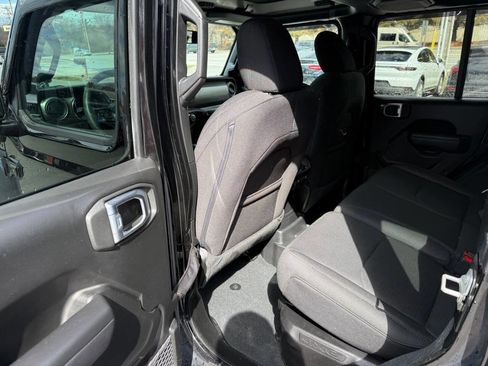 Used 2023 Jeep Wrangler Unlimited w/ Cold Weather Group image 14