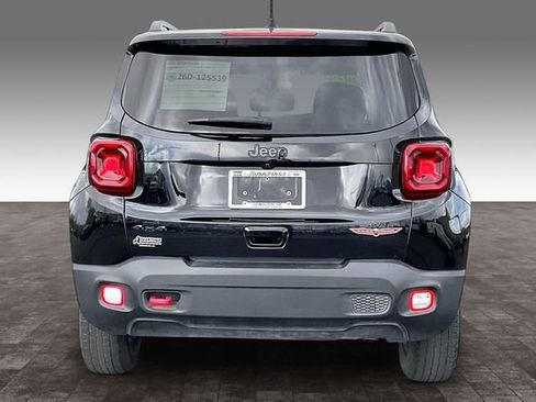 Used 2023 Jeep Renegade Trailhawk w/ Sun/Sound Group AWD/4WD image 4