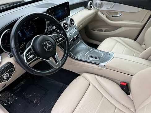 Used 2023 Mercedes-Benz GLC 300 4MATIC Coupe image 10