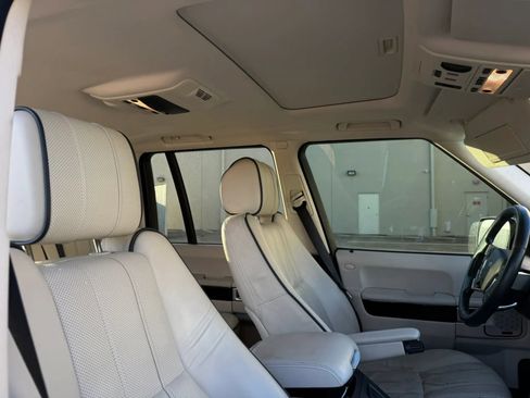 Used 2010 Land Rover Range Rover Supercharged AWD/4WD image 15
