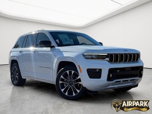 New 2025 Jeep Grand Cherokee Overland w/ Adv Protech Group III AWD/4WD image 2