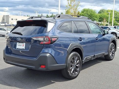 Used 2025 Subaru Outback Onyx Edition AWD/4WD image 6