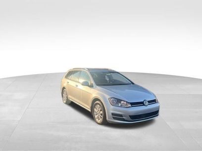 Used 2017 Volkswagen Golf SEL