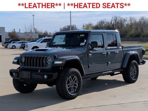 New 2026 Jeep Gladiator Mojave image 3