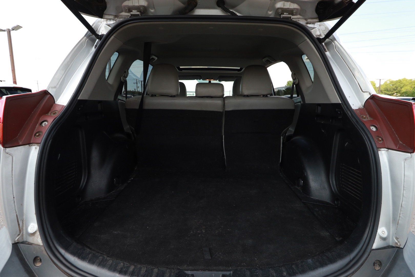 Used 2014 Toyota RAV4 XLE FWD image 23