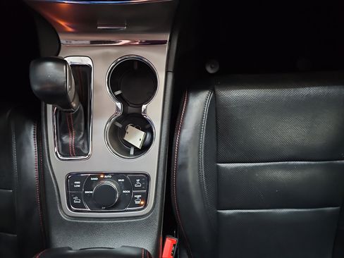 Used 2021 Jeep Grand Cherokee Trailhawk w/ Trailhawk Luxury Group AWD/4WD image 19