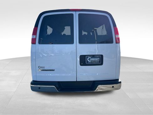 Used 2023 Chevrolet Express 3500 LT w/ LT Preferred Equipment Group image 5